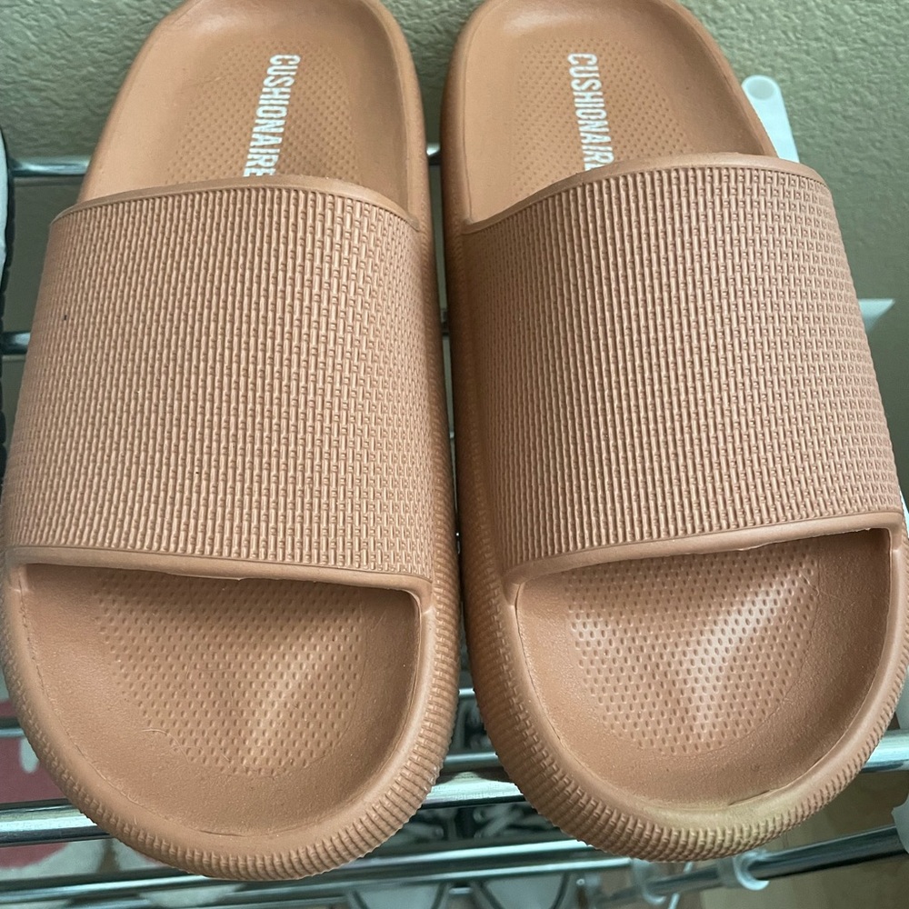 Dark orange fall vibe, slides brand new never worn